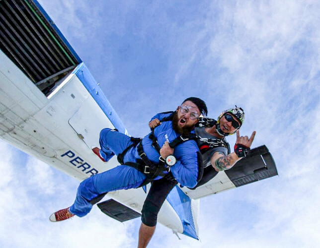 Skydiving in Perris